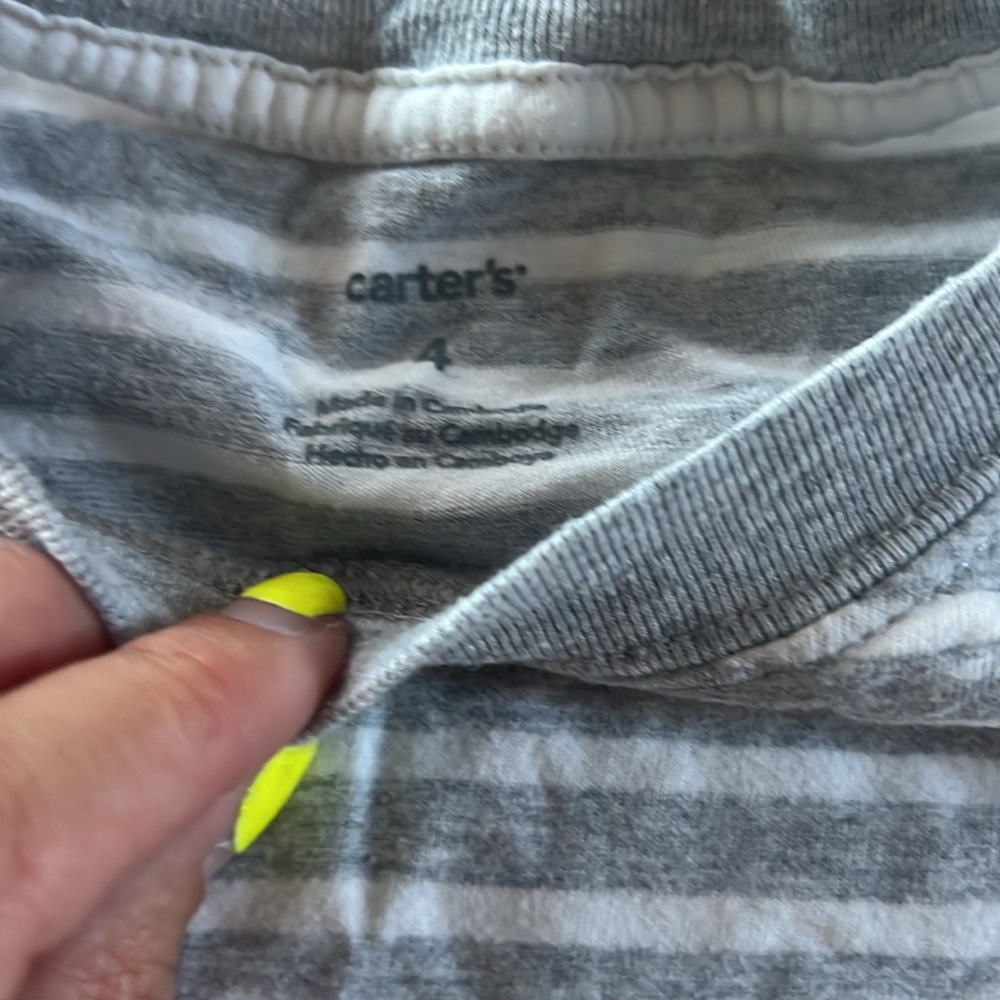 Set of size 4 Carters striped shirts - Picture 4 of 4
